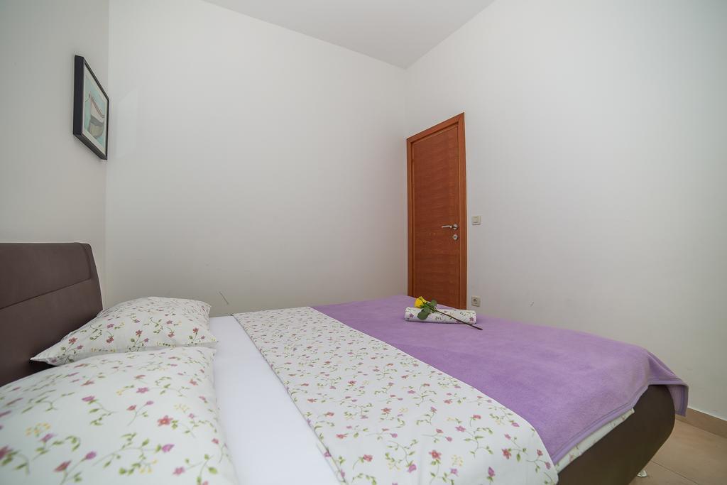 Apartments Milan ماكارسكا الغرفة الصورة